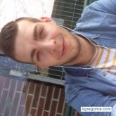 Chatear con Adrian13 de Las Huesas