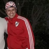 Busco una mujer para salir a comer algo