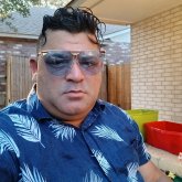 Busco mujeres entre 35 a 55 años.