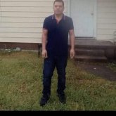 Busco ligar. Busco amigas. Alegre.