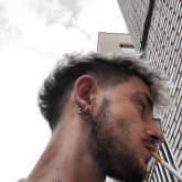 Conocer gente nueva. Insta-@danixx_cv.