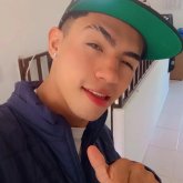 Amigos y muchas diversión. Soy jucioso