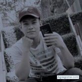 Jå?kso? Madrid, Chico de Newhall para Chicos en Agregame.
