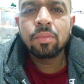 Busco mujeres solteras jóvenes. Muy