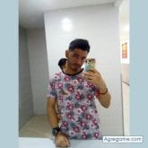 Busco pareja. Alguien de buen corazón