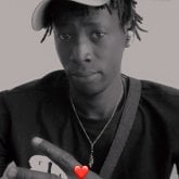 Busco hacer amistades. Je cherche une