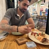 Buscado una mujer guapa cariñosa