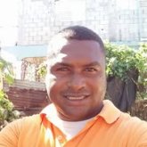 Busco pareja. Format una famila tener