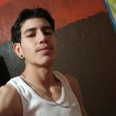 Busco ligar. Busco mujer de almenos 19