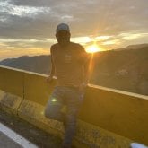 Tratar de conocer y tratar con mujeres.