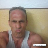 hombremalo chico separado en Gandia