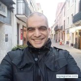 Busco conocer gente. Conocer a alguien.