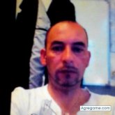 Busco ligar. Mujeres.