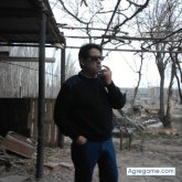 Empleado. Busco pareja. Bueno,