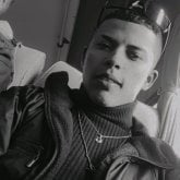 Una mujer cariñosa. Cariñoso y atento.