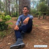 Encuentra Hombres Solteros en Santa Bárbara