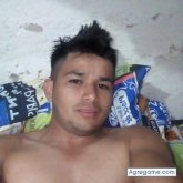 Busco pareja. Mujeres. Amigable. Ser