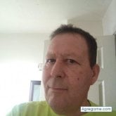 Busco pareja. Mujer desidida. Simpatoco.