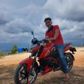 Oficios varios. Mujeres mayores. Alegre