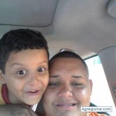 1400hector chico soltero en Palo Negro