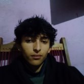 Estudiante. Busco mujer alta y culona 20