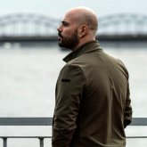 Ismarove chico separado en Valencia