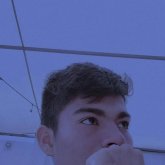 Estudiante. Buscó mujer, fico no