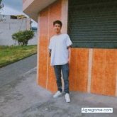 Estudio. Busco pareja. Personas