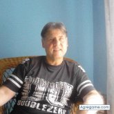 Encuentra Hombres solteros en Fernan-nuñez