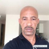 nardhel chico soltero en Miami