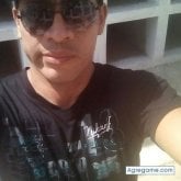 Busco hacer amistades.