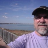 Comerciante. Busco hacer amistades.