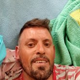 Trabajador. Busco pareja. Busco una