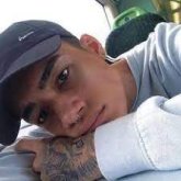 Busco ligar. Amigos. El mejor. El