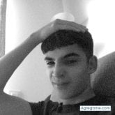 Busco pareja. Que me dominen.