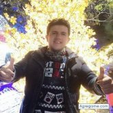 Busco hacer amistades. Amigas. Correr,