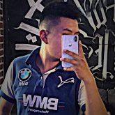 Estudiante. Busco mujeres de 18 a 25