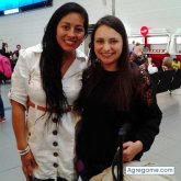 Busco matrimonio. Matrimonio. Alegre