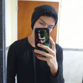 Estudiante. Busco chatear. Busco mujeres