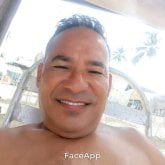 Busco conocer gente. Es mejor saber que