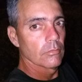 Busco pareja. Conocer y hacer amistad.