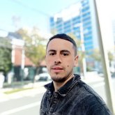 Mujeres amigas para destingir. Salir 