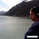 Busco conocer gente. English:Friendship.