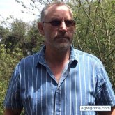 Fredinan chico soltero en Oviedo