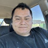 Electricista. Busco pareja. No importa