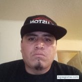 Busco pareja. Chicas. Alegre.