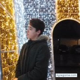 Busco chatear. Algo más que amigos.