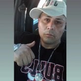 Quiero conocer gente. Simpático y buena