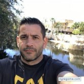 Busco pareja. Una mujer. Atractivo.