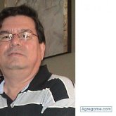 Encuentra Hombres solteros en Hampton Bays